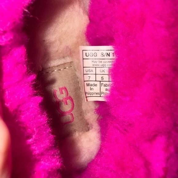 UGG Rock Rose Fluffy Clogs Slippers 7 - Picture 5 of 5